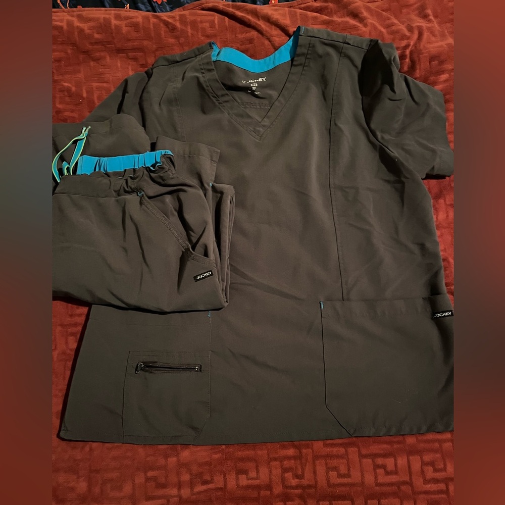 Lot of Charcoal grey scrubs 7 tops 7 bottoms 2 jackets all XL or 2XL